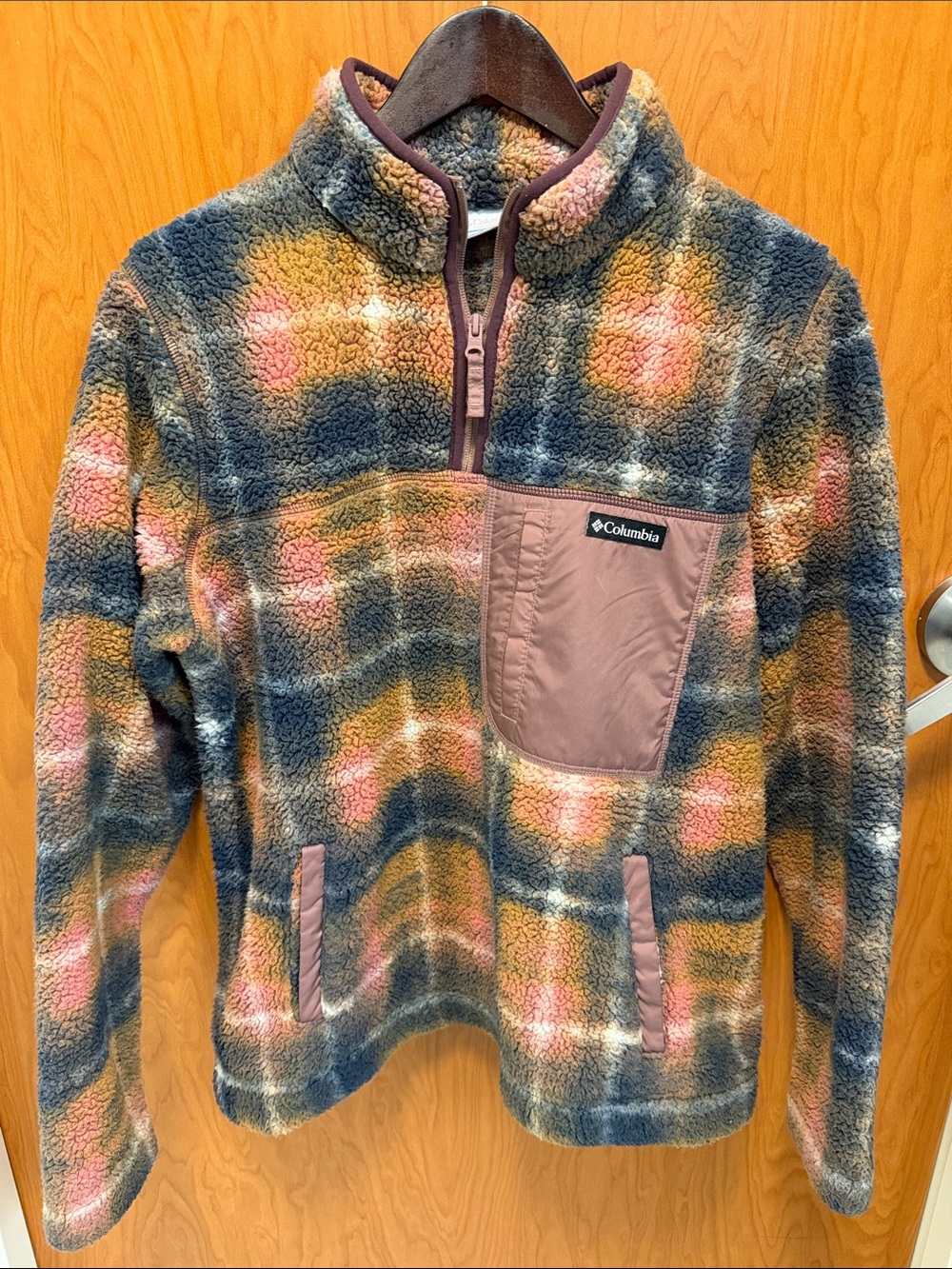 🏅🏅🏅BOGOHO🏅🏅🏅Columbia Plaid Sherpa Pullover in Blue, Pink & Gold-XL